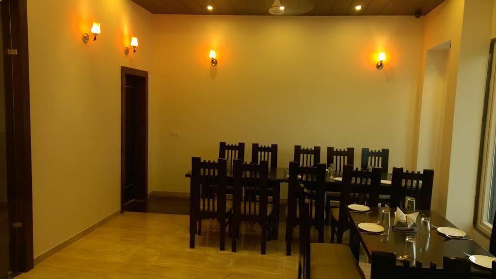 Jagat Villa Udaipur Esterno foto